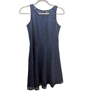 Nine West navy blue sleeveless lace dress, lined, knee length, size 2
